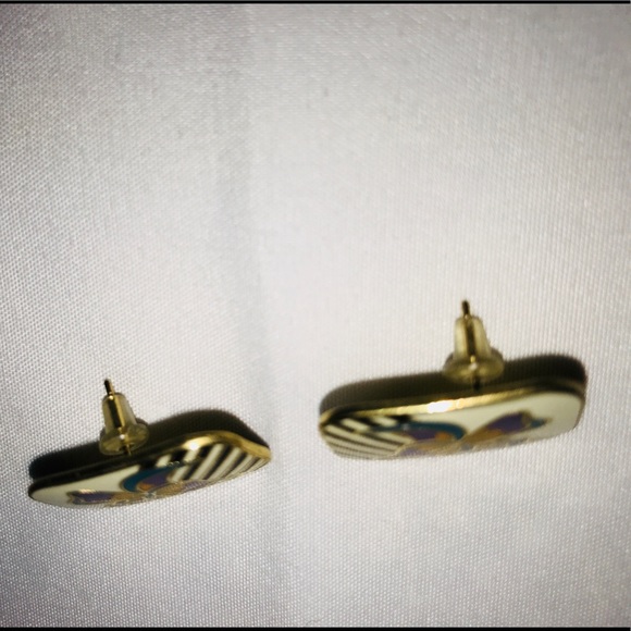 Awesome Vintage post earrings - Picture 5 of 5